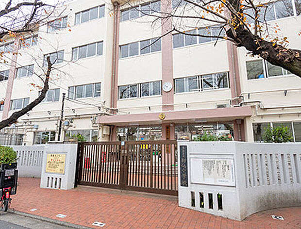 区立駒込小学校