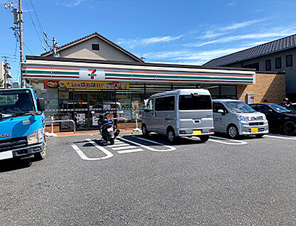 セブンイレブン名古屋瑞穂区役所前店 約360m