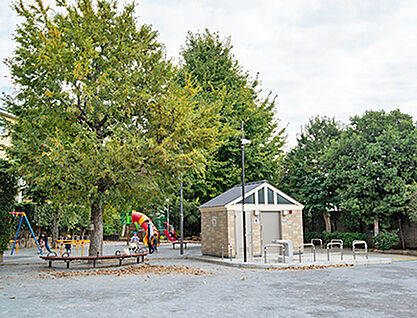 三角山公園 約85m
