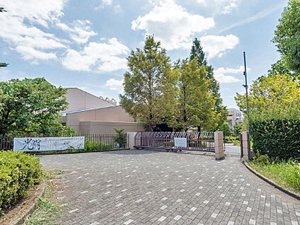 横浜市立中川西中学校 約1450m