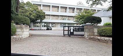 流山市立八木中学校 1800ｍ(約23分)