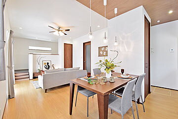 【ヤング開発】ローズビレッジ山電網干駅前 III その他