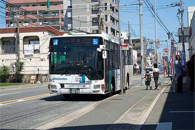 西鉄バス「飯倉二丁目」停(約300m)