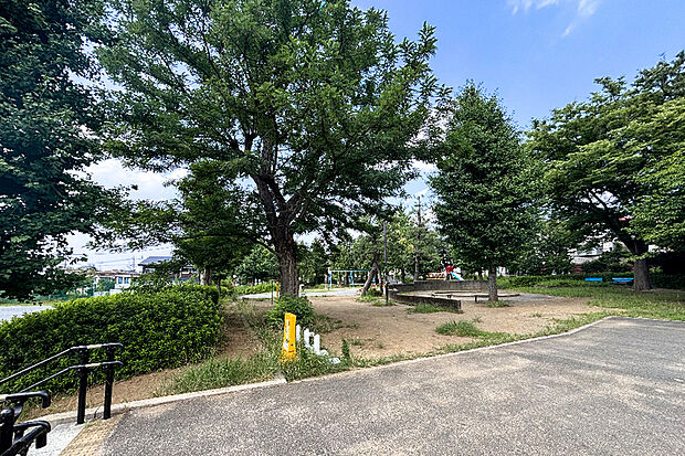 とのやま公園（現地より徒歩5分）