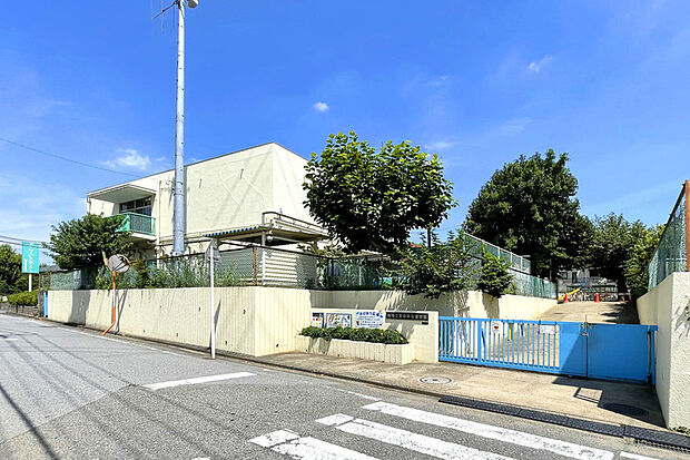 東中新宿保育園（現地より徒歩7分）