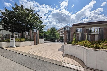 三室中学校(指定校)（現地より徒歩18分） 約1400m