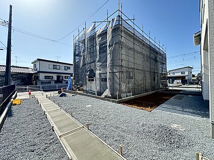 【4号棟　駐車場】