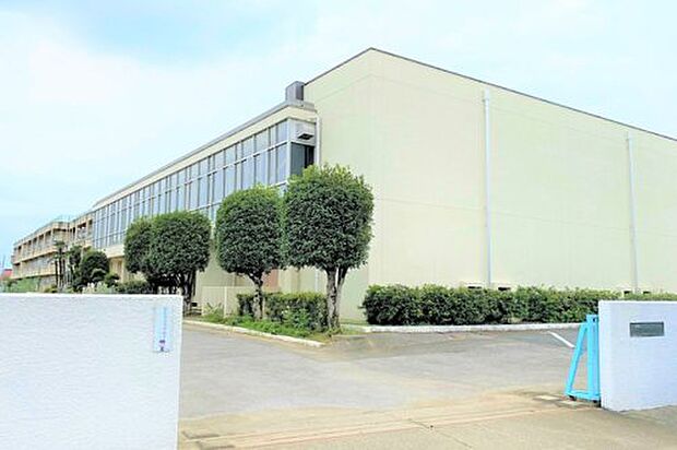 上里町立七本木小学校