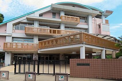 土浦市立真鍋小学校 徒歩1400m
