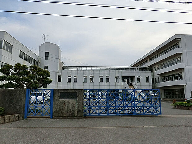 四街道市立四街道北中学校（約616m）