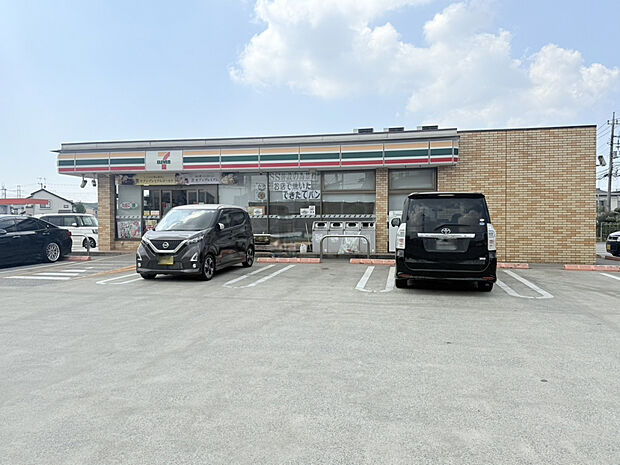 セブンイレブン 千葉若松町店（約261m）
