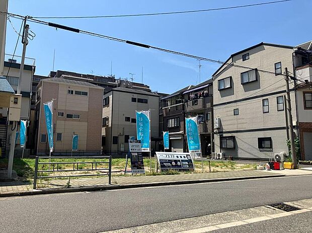 【【現地土地写真】】南海高野線「沢ノ町」駅まで徒歩5分!開放感のある角地や幅広いプランが検討可能な整形地、奥行があり、プライバシー性の高い住まいが叶う区画など、お好みで選べます。