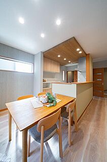 【本分譲地に建築可能な建物プラン例】