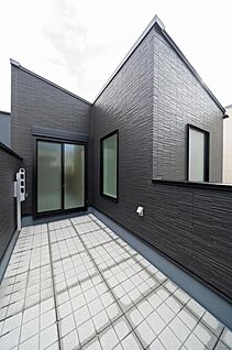 【本分譲地に建築可能な建物プラン例】