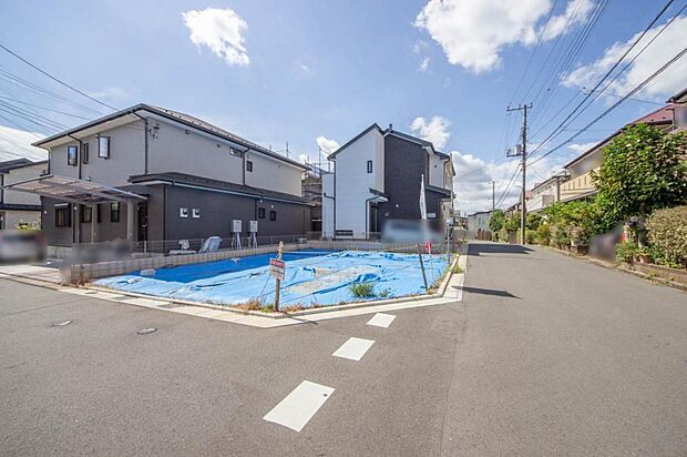 【全24棟/好評分譲地】「初めまして」が集まる分譲地。たくさんの子供たちが年齢を問わずに、仲良く一緒に成長できるのは大型分譲地の特徴ですね。