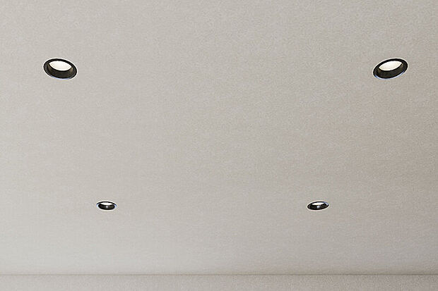 【【開放感を生むダウンライト】】天井に埋め込み設置するダウンライトは、天井面がフラットになり、開放感のある空間が演出できます。