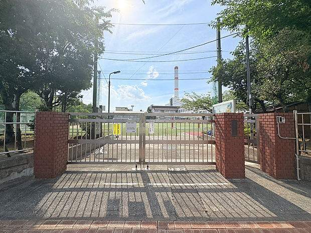 足立区西保木間小学校　