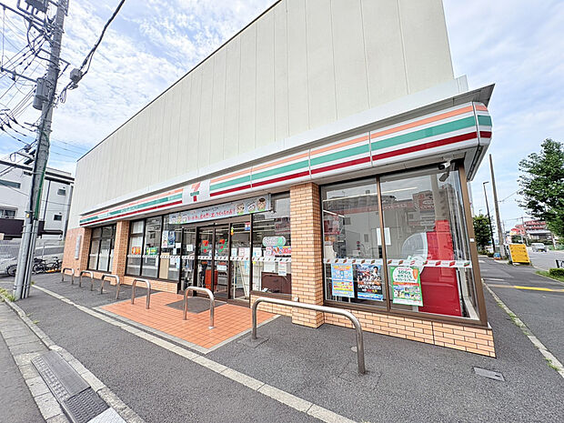 セブンイレブン 足立西保木間4丁目店（約52m）