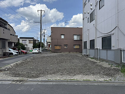 販売現地