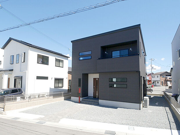 【プレミアムタウン小松原】施工例。お客様の想いをご相談ください。コーディネーターが住まいづくりのお手伝いをさせていただきます！お気軽にお問合せください。TEL:0120-31-8848