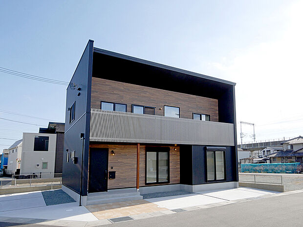 【【15米田町島】外観施工例】現地や見学可能な建売モデルへご案内いたします!はじめての見学予約でアマゾンギフトカード3000円分プレゼント!ご利用ください!TEL:0120-31-8848