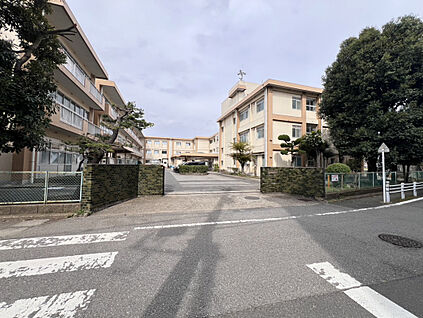 千葉市立作新小学校 660m
