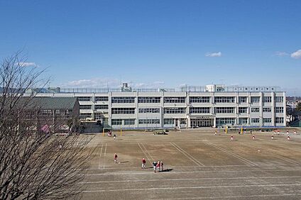 狭山市立入間川東小学校 1420m