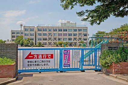 狭山市立南小学校 1110m