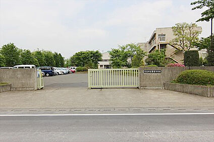 鷲宮中学校 1000m