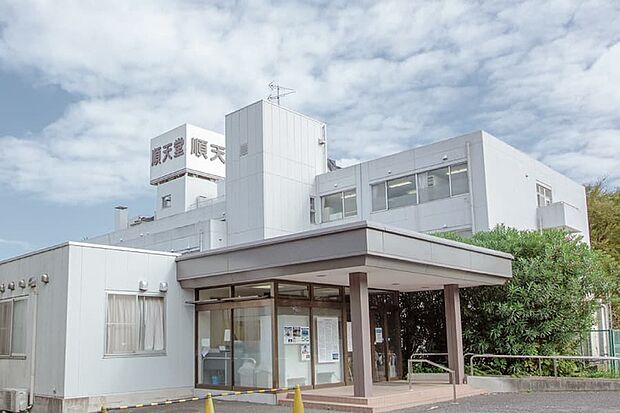 順天堂大学医学部附属 順天堂越谷病院(現地より徒歩21分)