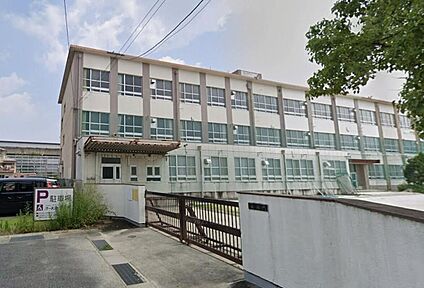 名古屋市立楠中学校 1018m(徒歩13分)