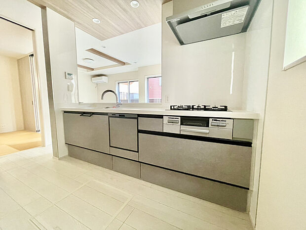 【【キッチン】】作業効率とデザイン性を両立したキッチン