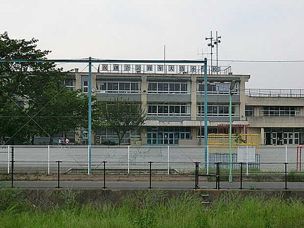 東村山市立大岱小学校（約730m）