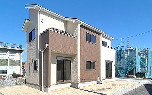 現地写真：外観（2号棟）