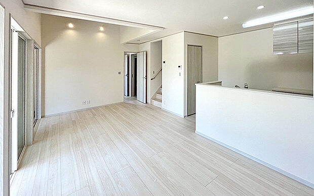 現地写真：LDK（1号棟）