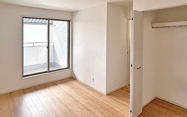 現地写真:主寝室(1号棟)