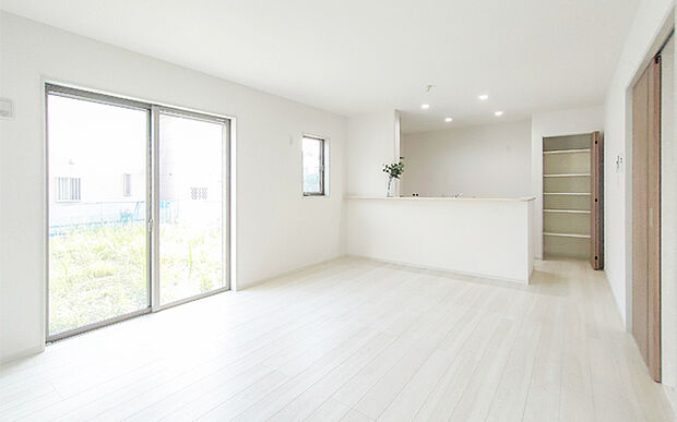 当社分譲施工例：LDK