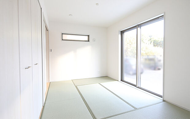 当社分譲施工例：洋室畳敷き