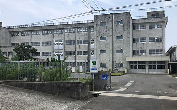 市立四倉中学校（約1,040m）