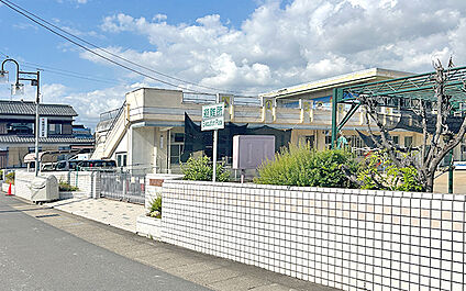 篭屋保育園 200m