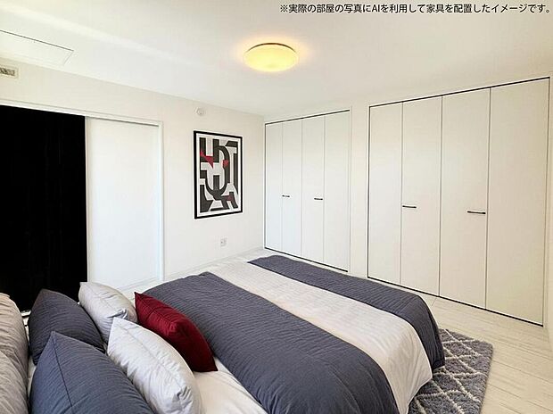 寝室は8帖もの広さがあるので、家族全員一緒に寝ることができます!(5号棟)