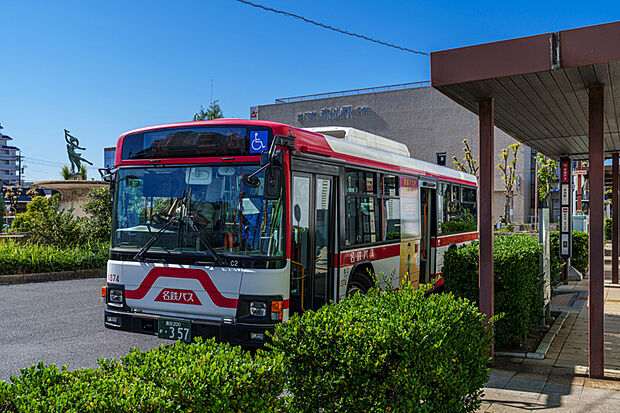 地下鉄鶴舞線・名鉄豊田線「赤池」駅 (約990m)