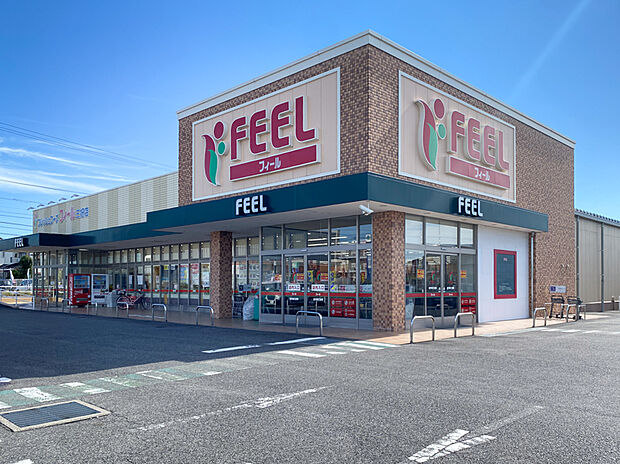 フィール 三好店