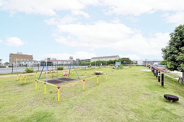 丸ヶ崎公園(現地より徒歩5分)