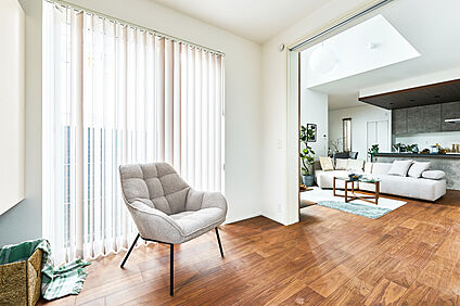 【コネクトルーム】