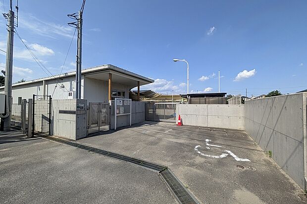 西堀保育園（現地より徒歩10分）
