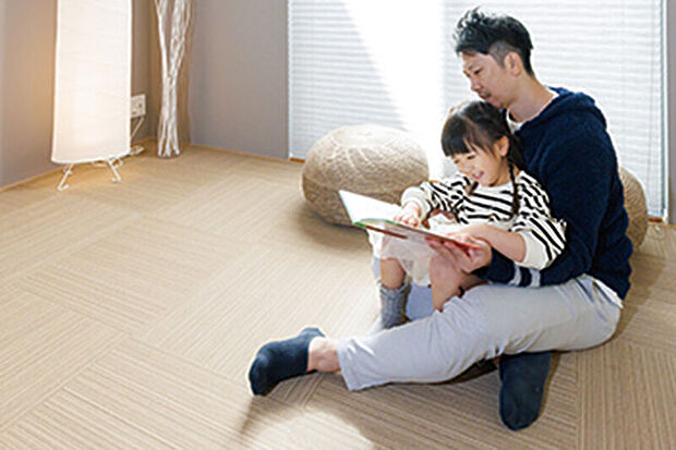 【【個の時間を過ごせるコネクトルーム】】リビングとフラットにつながるコネクトルーム。家族の温もりや空間の広さを享受できます。※号棟により採用状況が異なります。※画像はイメージです。