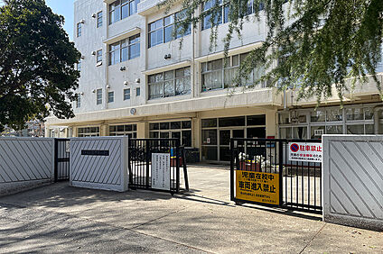 牧野原小学校/徒歩7分 約500m