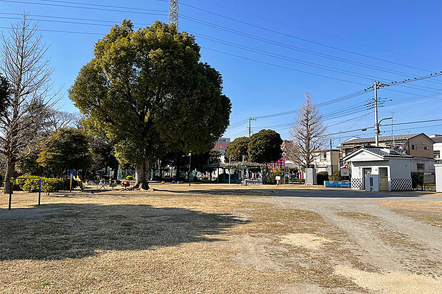 西中第一公園(現地より徒歩7分)