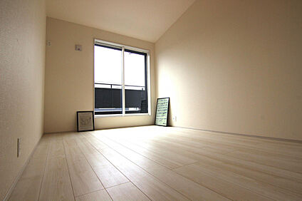 【2F洋室B6.0j】